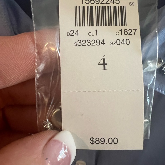 Ann Taylor gem collared dress shirt - never worn/ - Picture 3 of 6